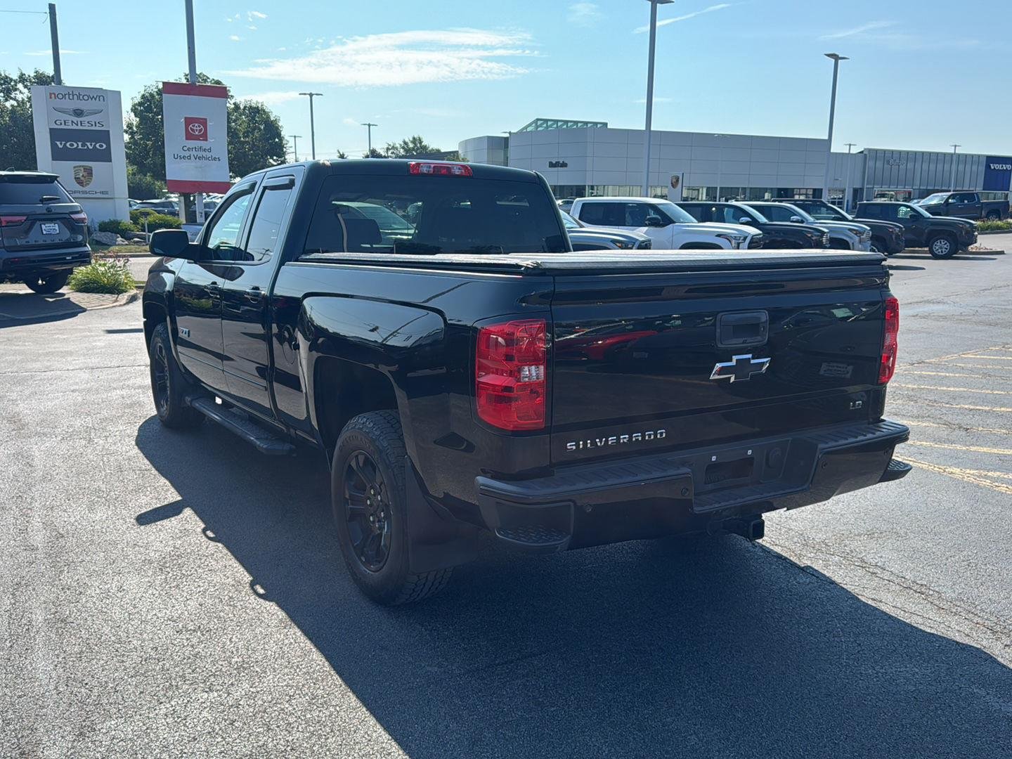 Used 2019 Black Chevrolet LT image 4
