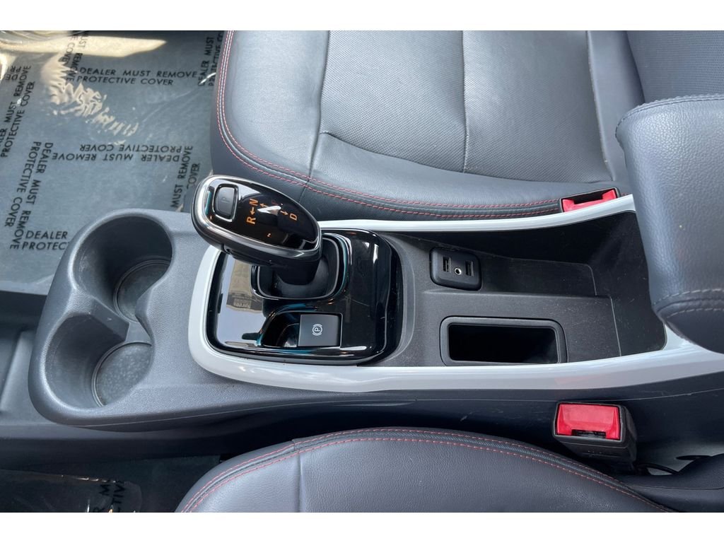 Used 2017 Silver Ice Metallic Chevrolet Premier image 30