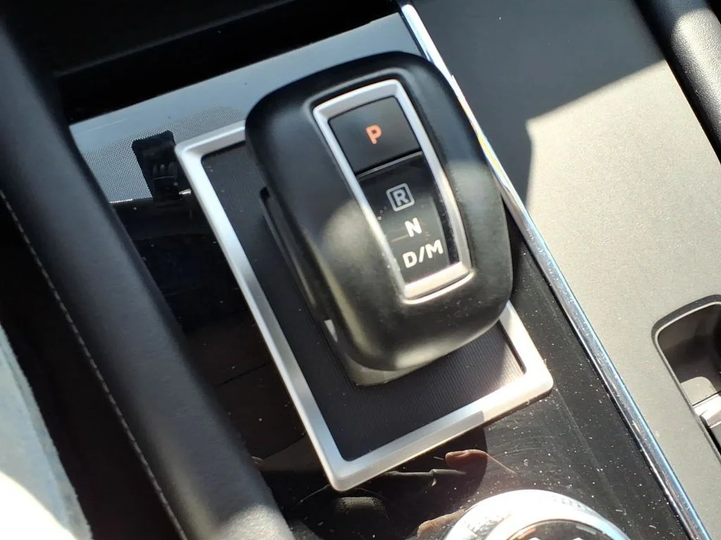 Used 2024 Red Mitsubishi SE image 25
