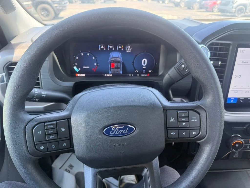 New 2025 Iconic Silver Metallic Ford XL image 21