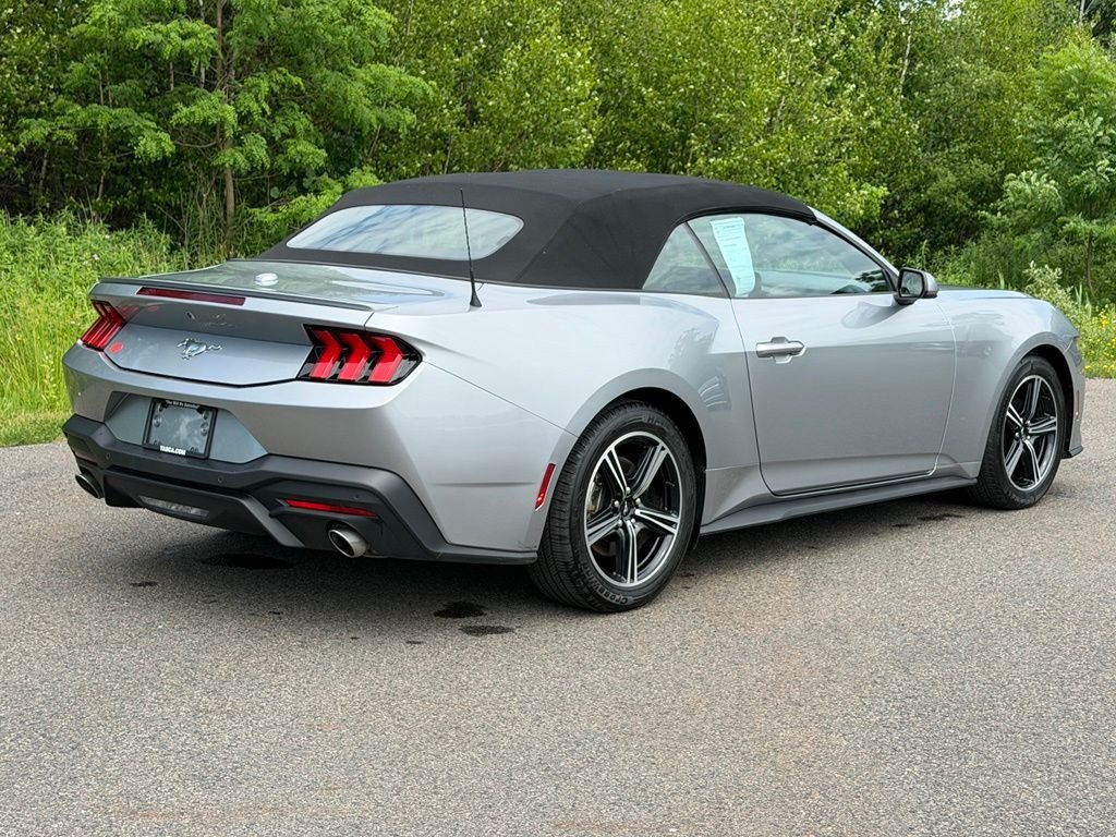 Used 2025 Silver Metallic Ford EcoBoost Premium image 24