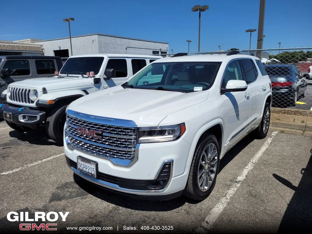 2023 GMC Acadia Denali AWD's photo