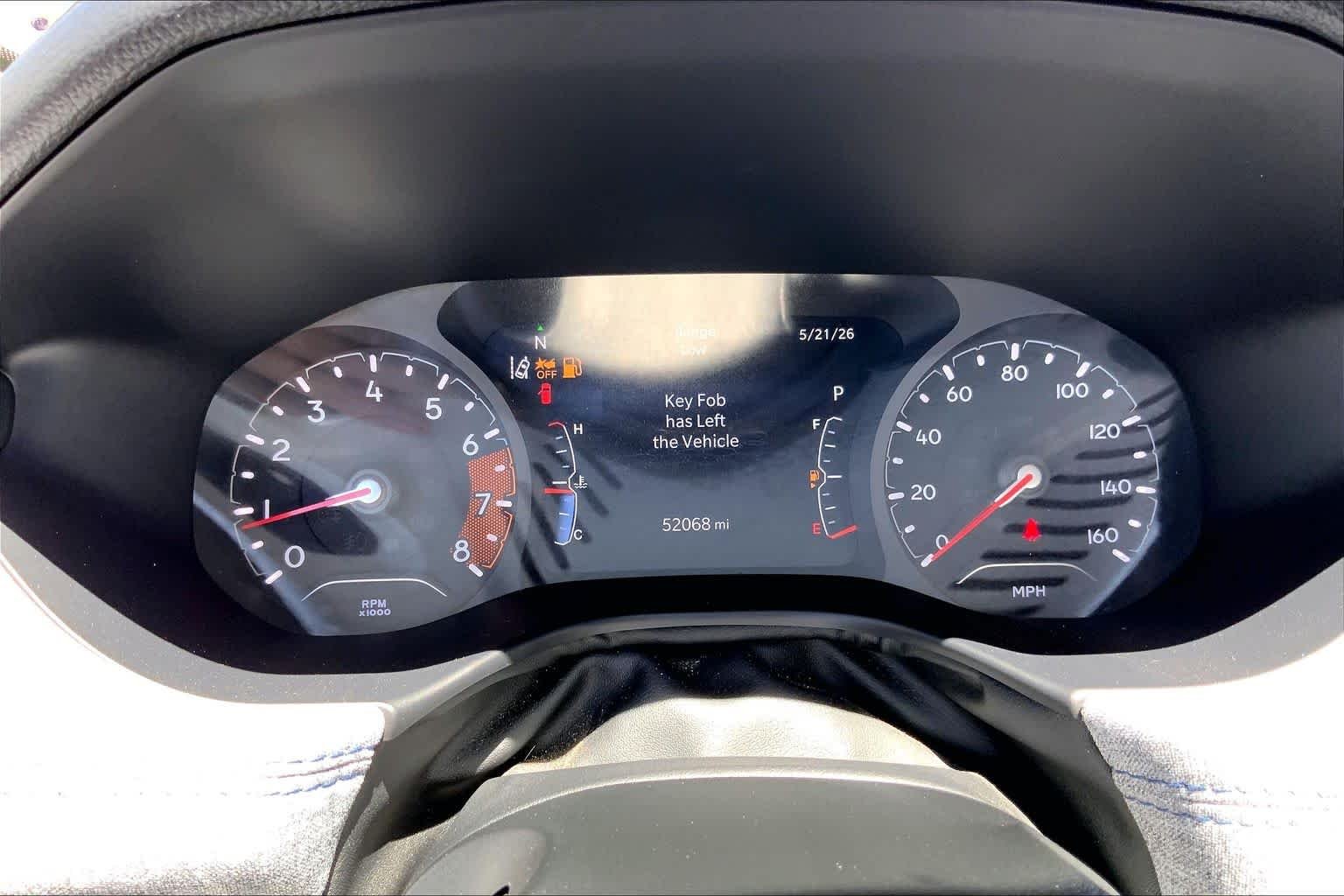 Used 2022 Diamond Black Crystal Pearlcoat Jeep Latitude image 23