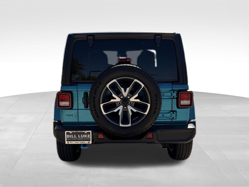 Used 2024 Pearl Jeep Sport S 4xe image 9