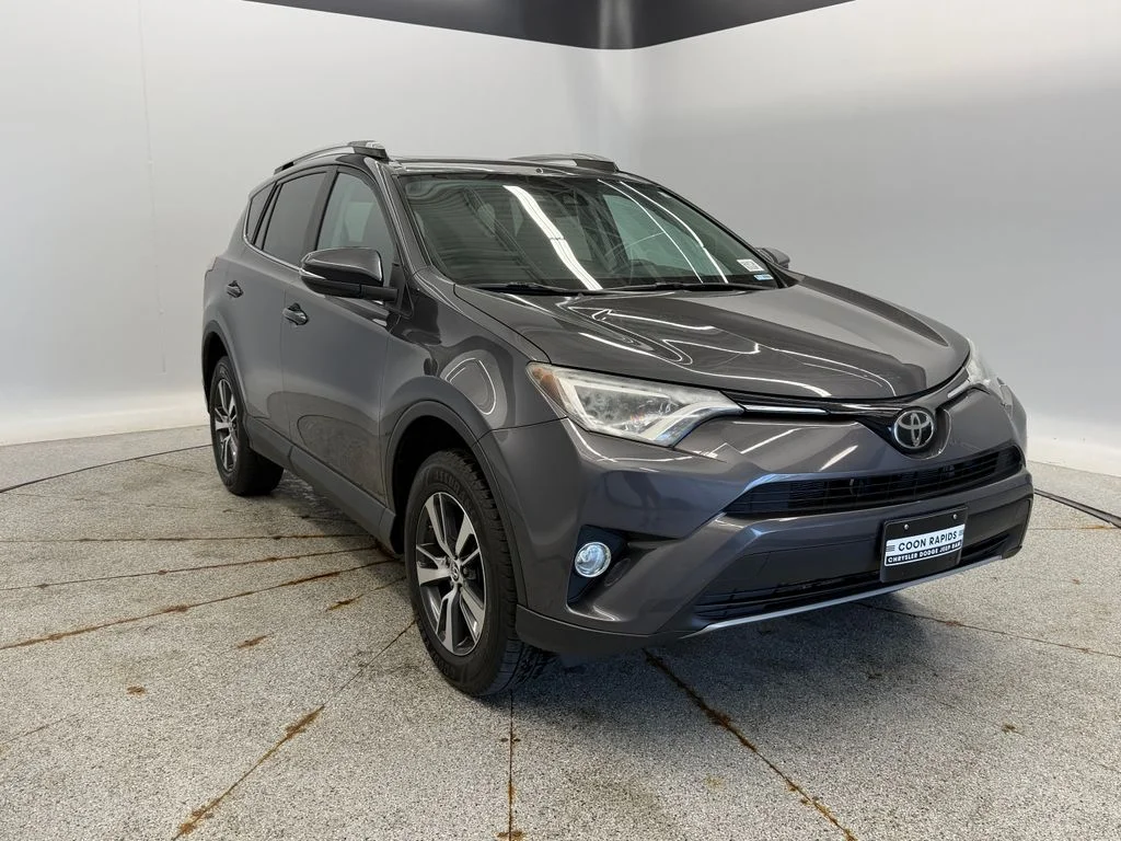 Certified Used 2017 Gray Toyota XLE image 3