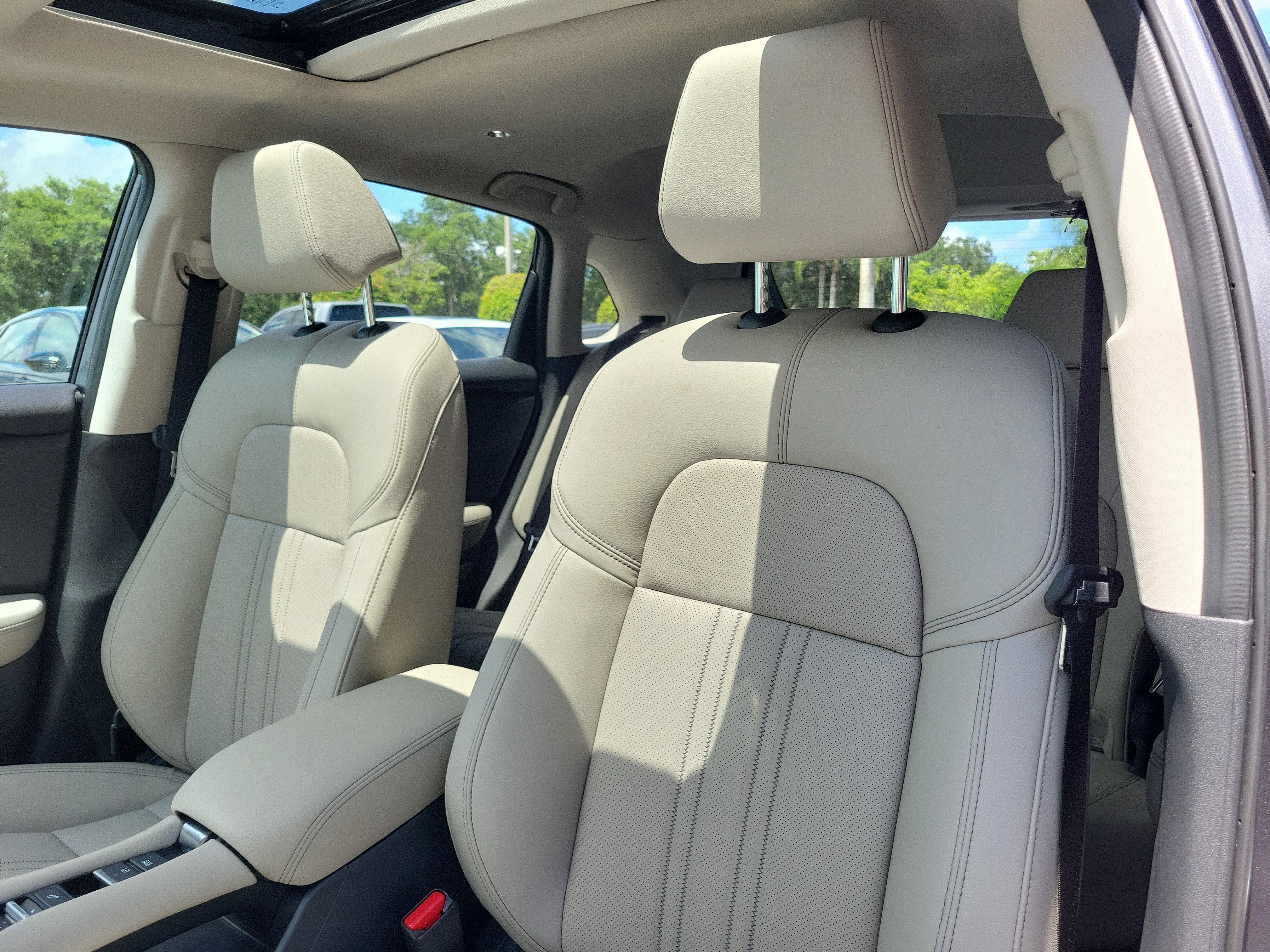 New 2027 Platinum White Pearl Honda EX-L image 18