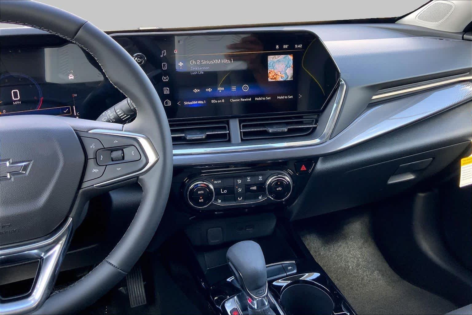 2026 Chevrolet Trax Activ - Photo 7