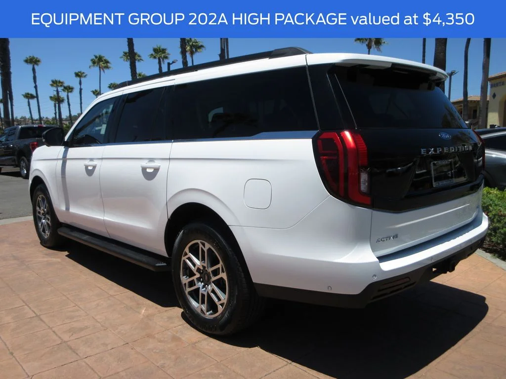 Certified Used 2025 Oxford White Ford Active image 2
