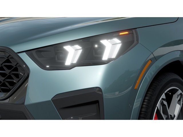 New 2027 Cape York Green Metallic BMW xDrive28i image 6