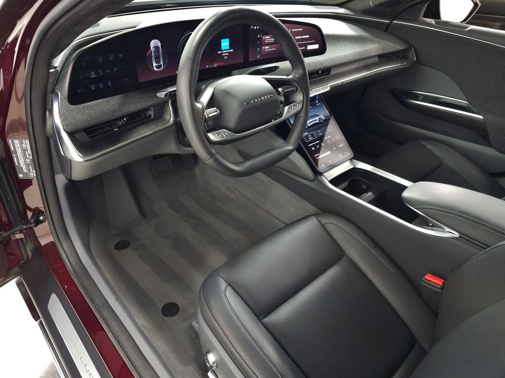 Used 2024 Red Lucid Touring image 15
