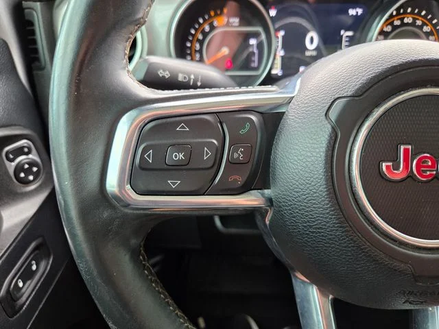 Certified Used 2019 Silver Jeep Unlimited Sahara image 31