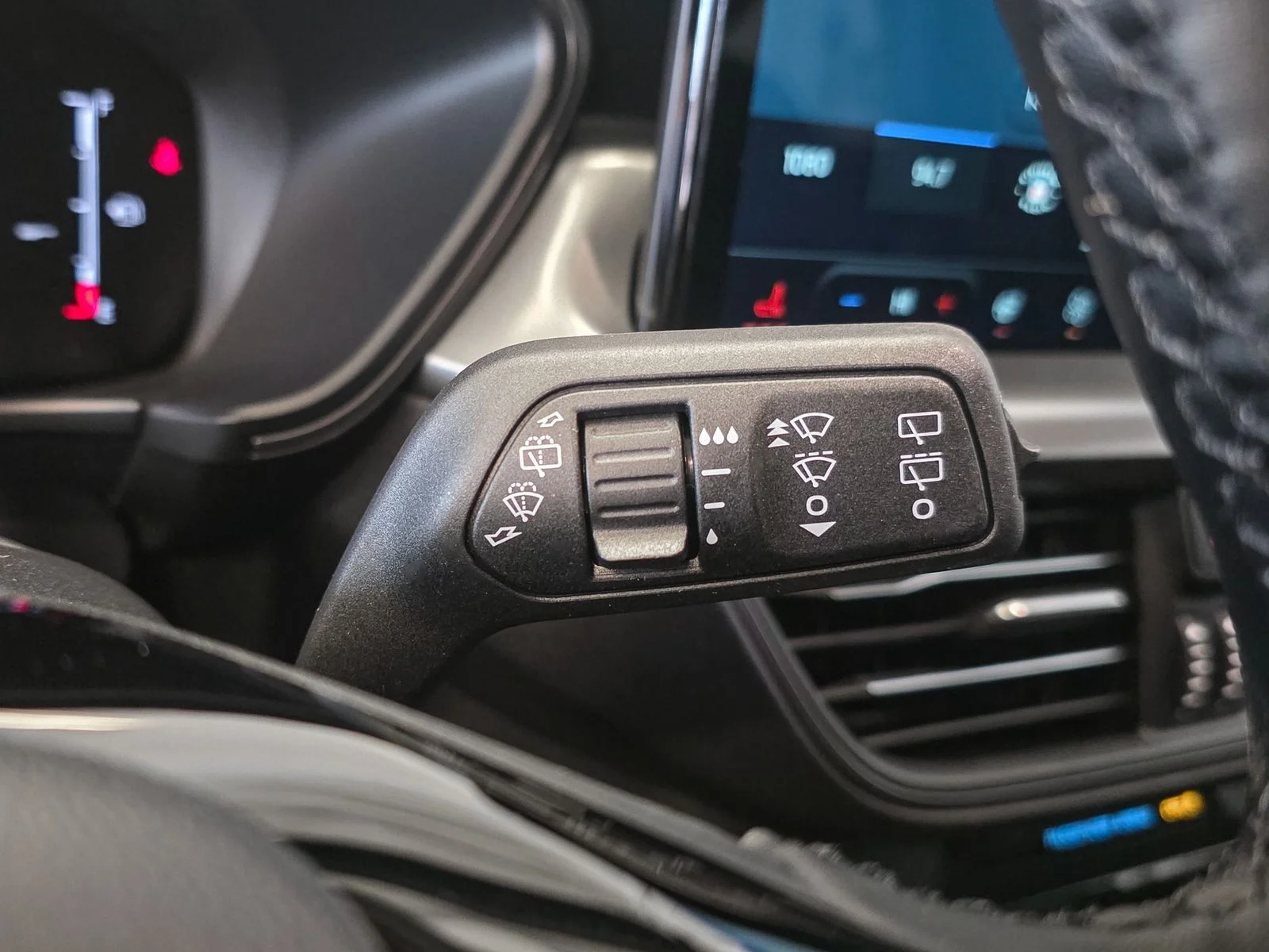 New 2026 Vapor Blue Metallic Ford Active® image 33