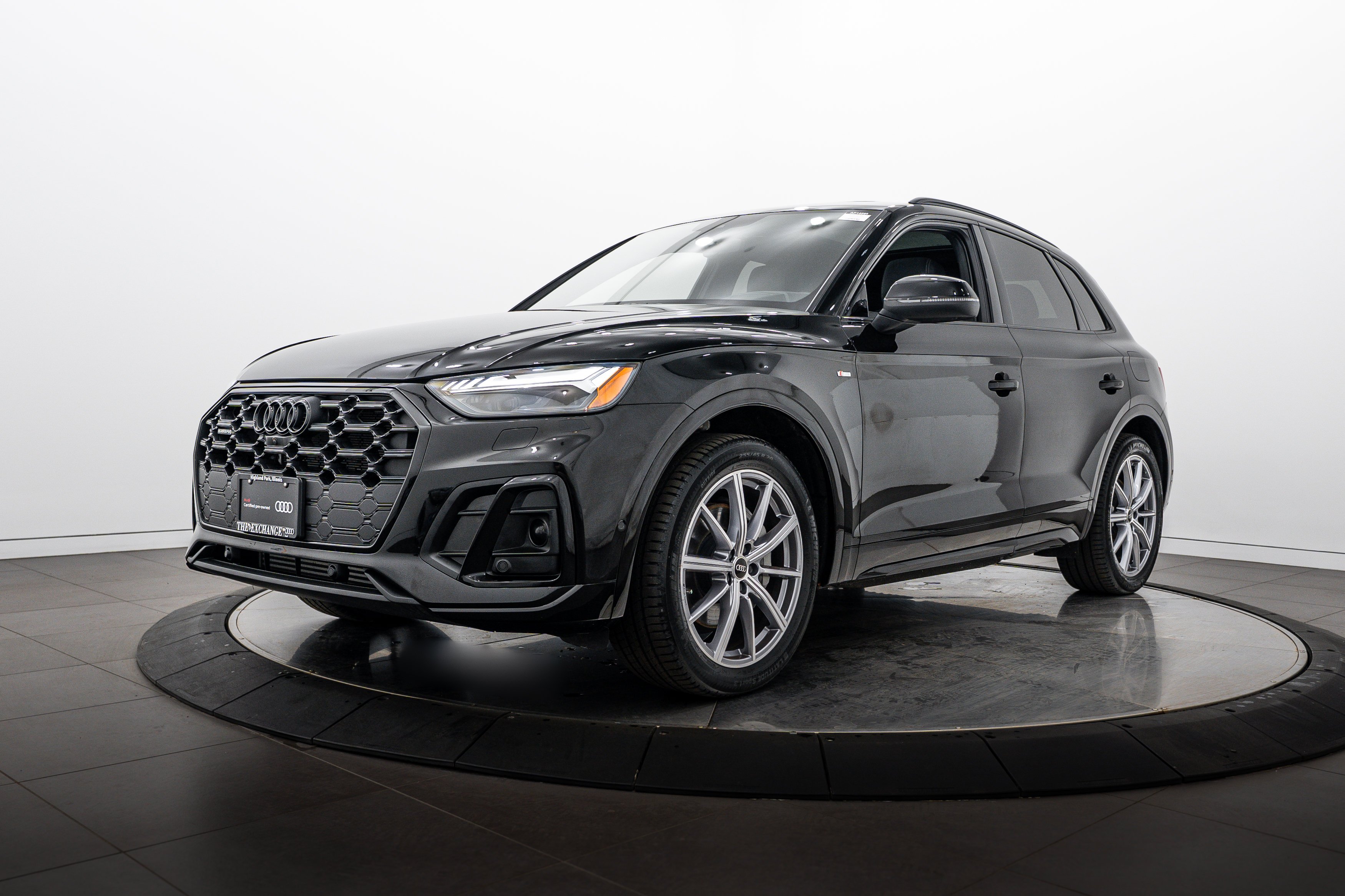 Certified Used 2023 Mythos Black Metallic Audi S line Prestige image 7