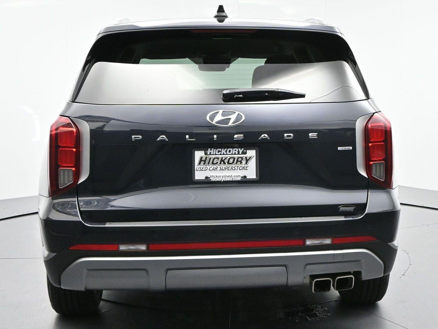 Used 2023 Moonlight Cloud Hyundai SEL image 6