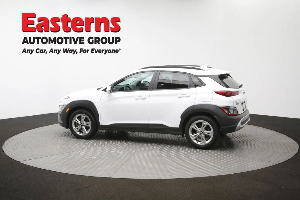 Used 2023 White Hyundai SEL image 60