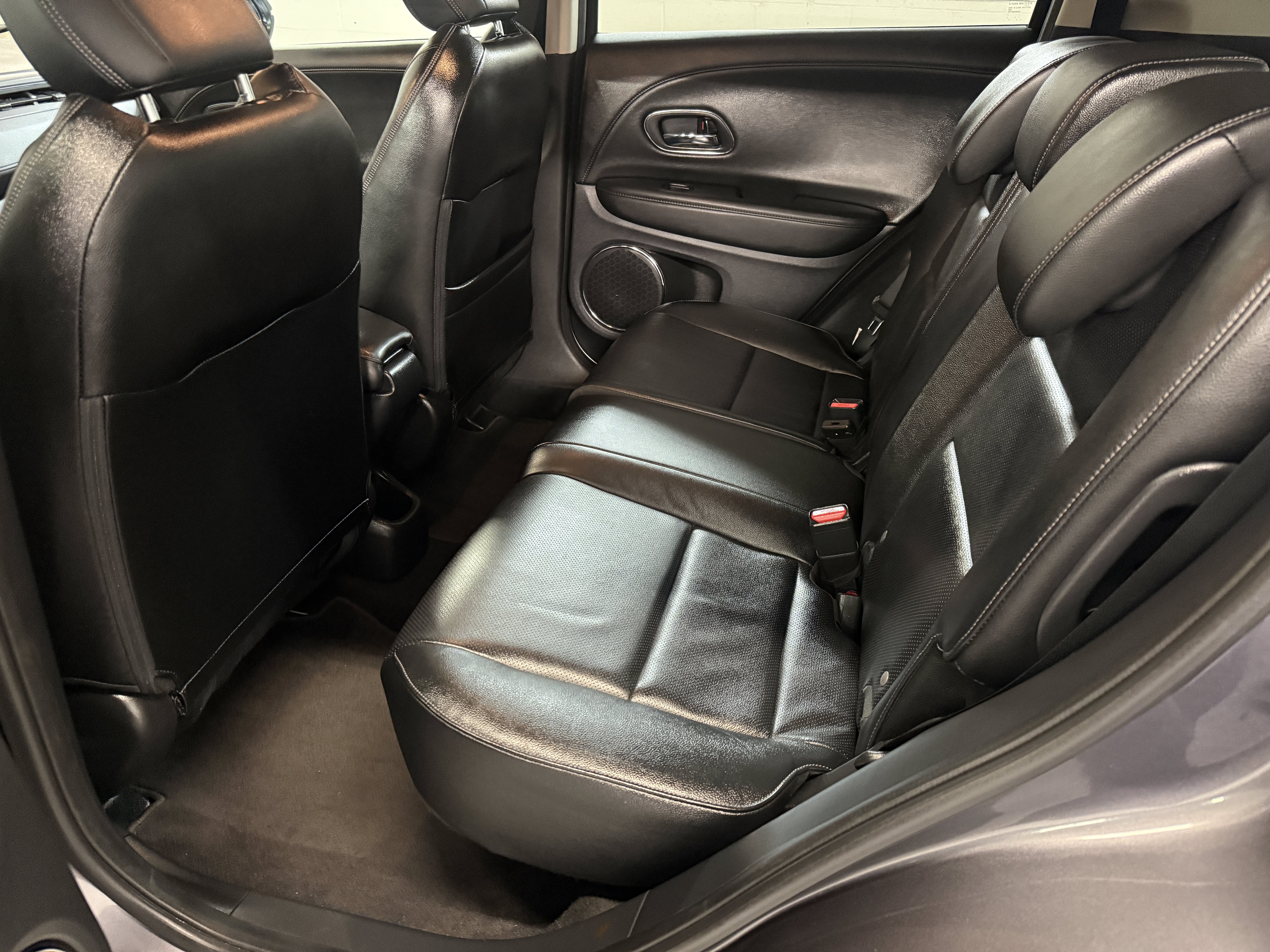 Certified Used 2021 Modern Steel Metallic Honda EX-L image 19