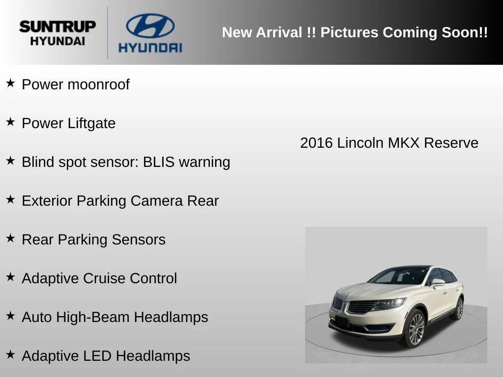 Used 2016 White Platinum Clearcoat Metallic Lincoln Reserve image 11