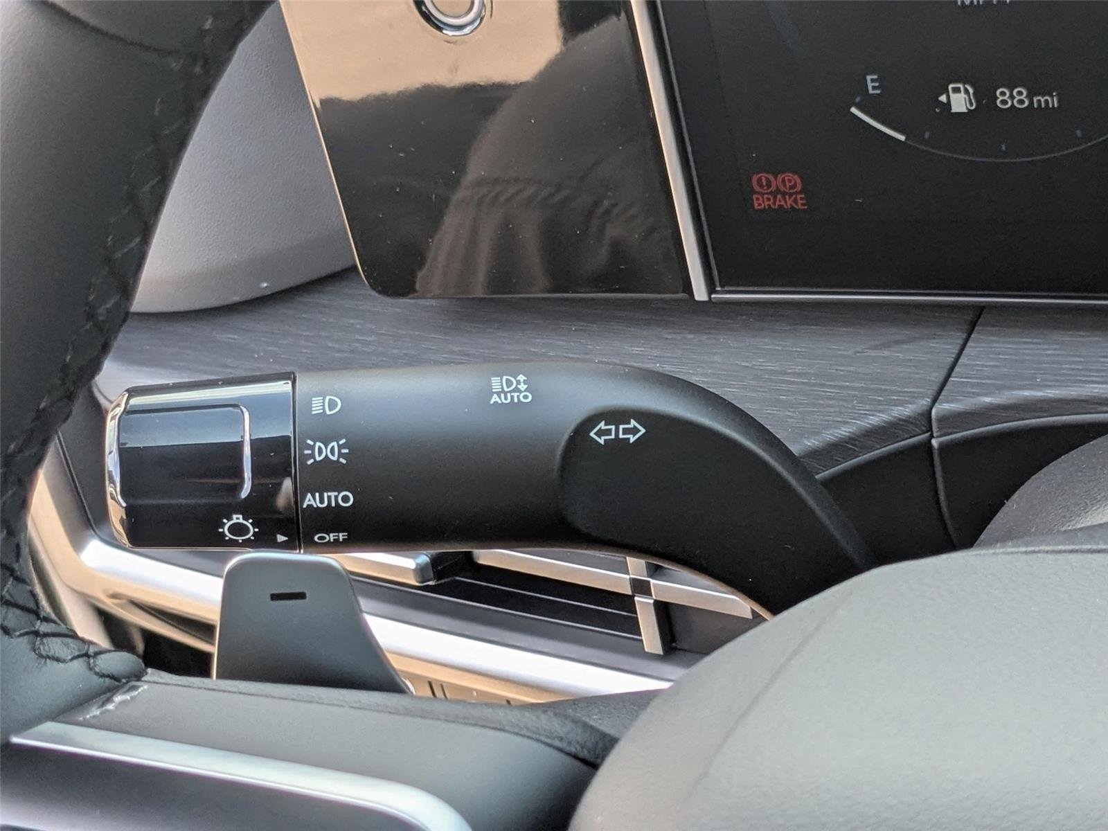 New 2026 Ecotronic Gray Hyundai Limited 6P image 13