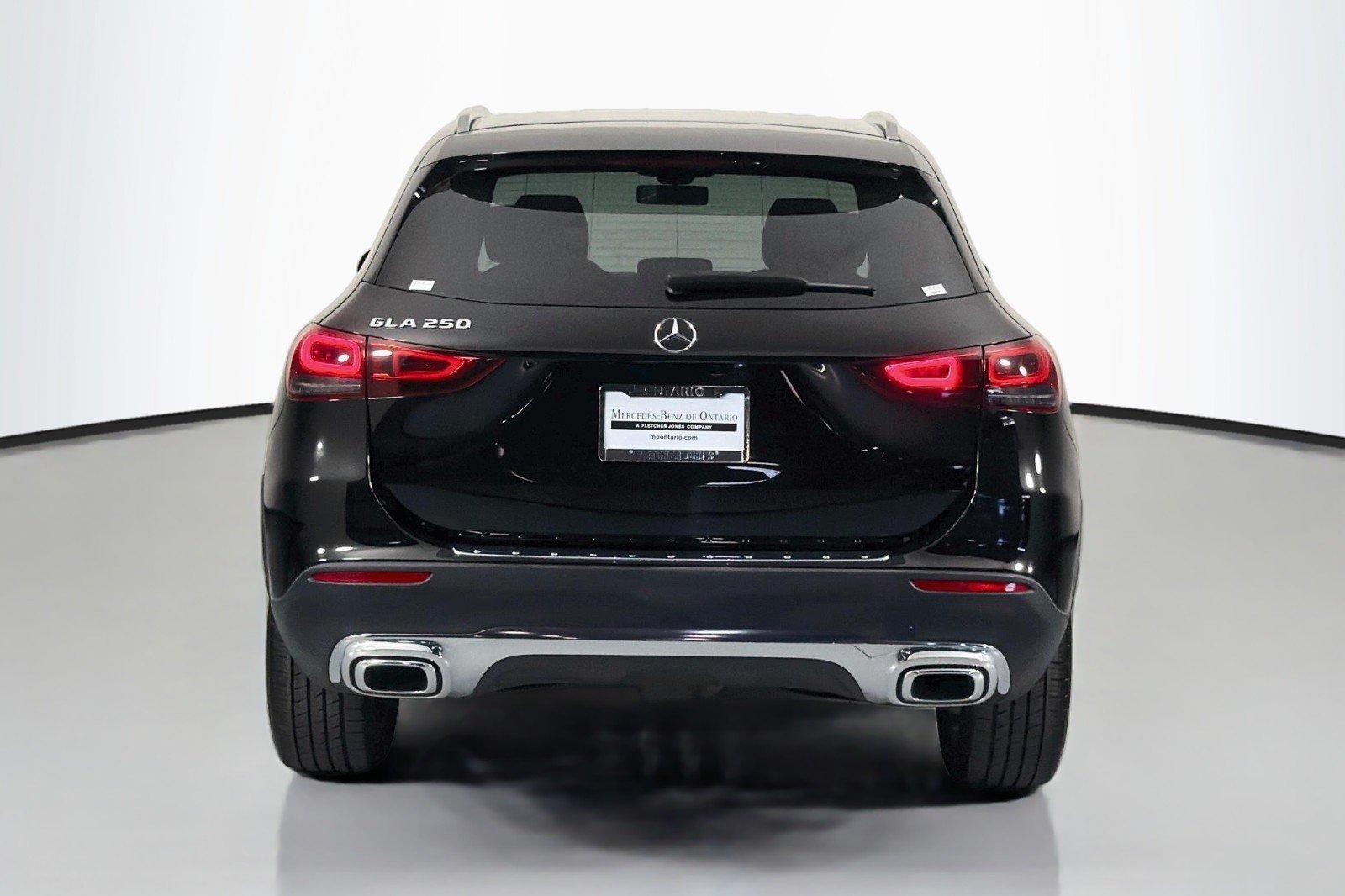 Used 2023 Night Black Mercedes-Benz 250 image 4