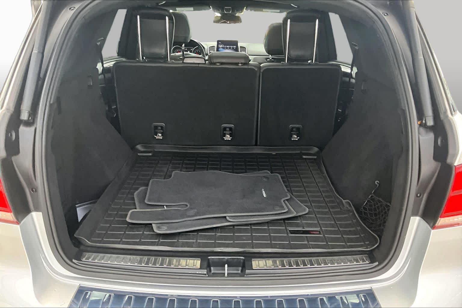Used 2019 Iridium Silver Metallic Mercedes-Benz GLE 400 image 36