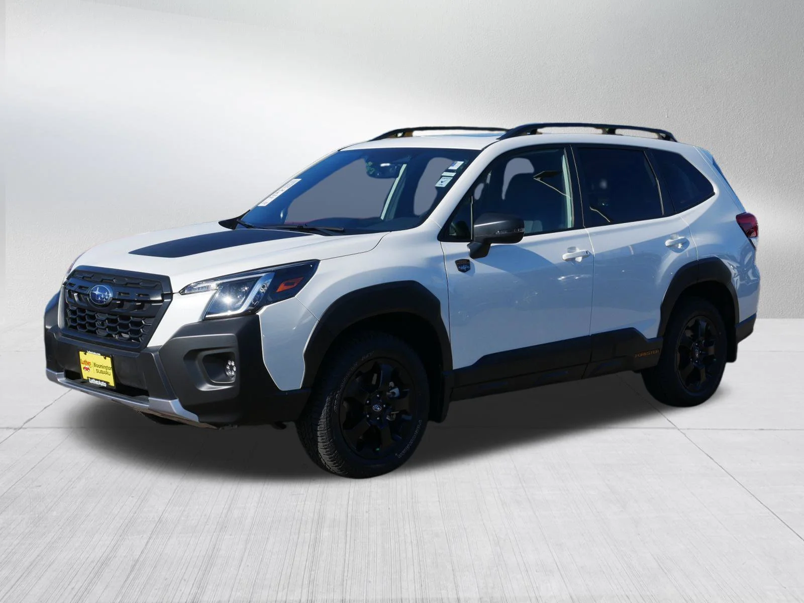 Used 2025 Crystal White Pearl Subaru Wilderness image 3