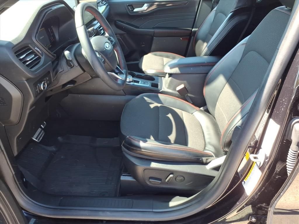Used 2024 Black Metallic Ford ST-Line Select image 13