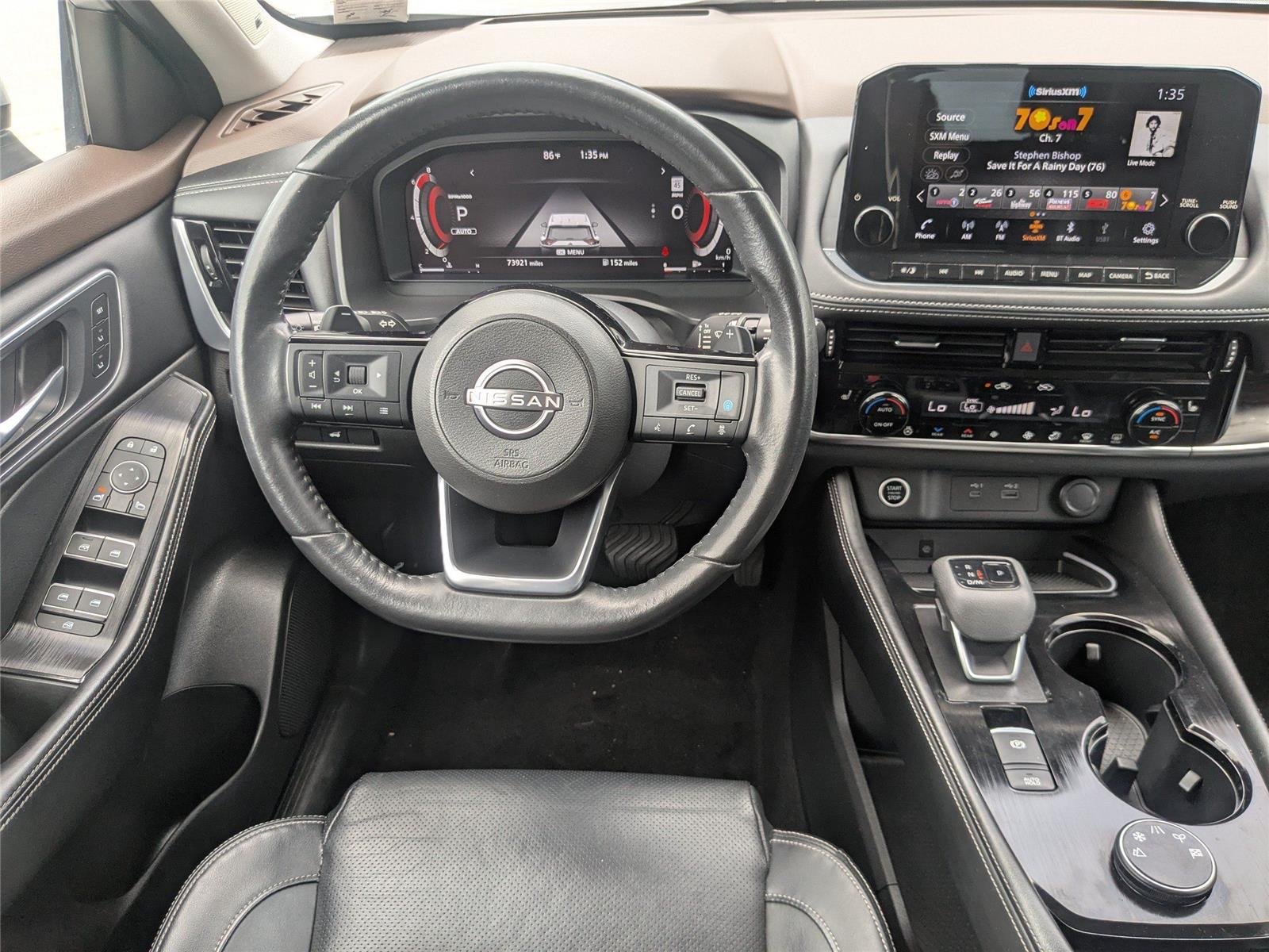 Used 2022 Brilliant Silver Metallic Nissan Platinum image 15