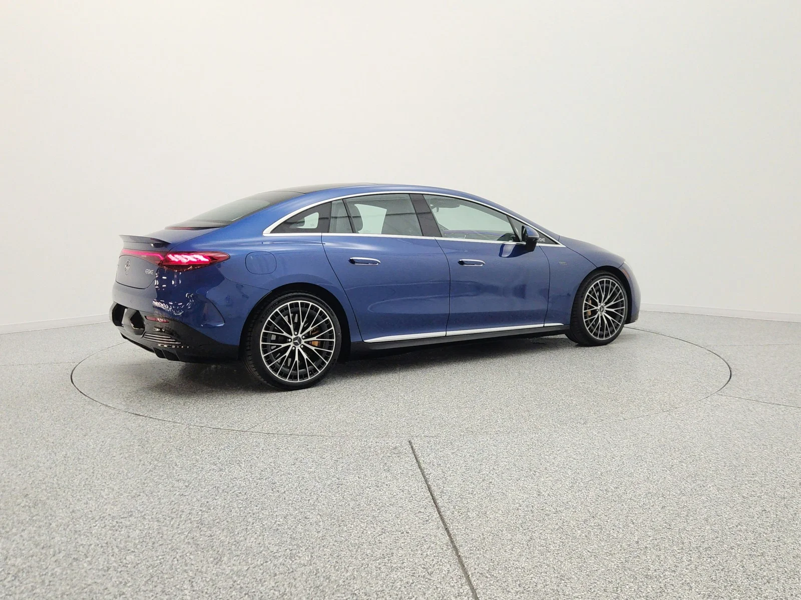 Used 2025 Navarra Blue Metallic Audi S line Premium image 11