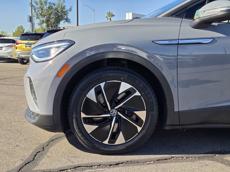 Used 2021 Moonstone Gray Volkswagen PRO S RWD image 9