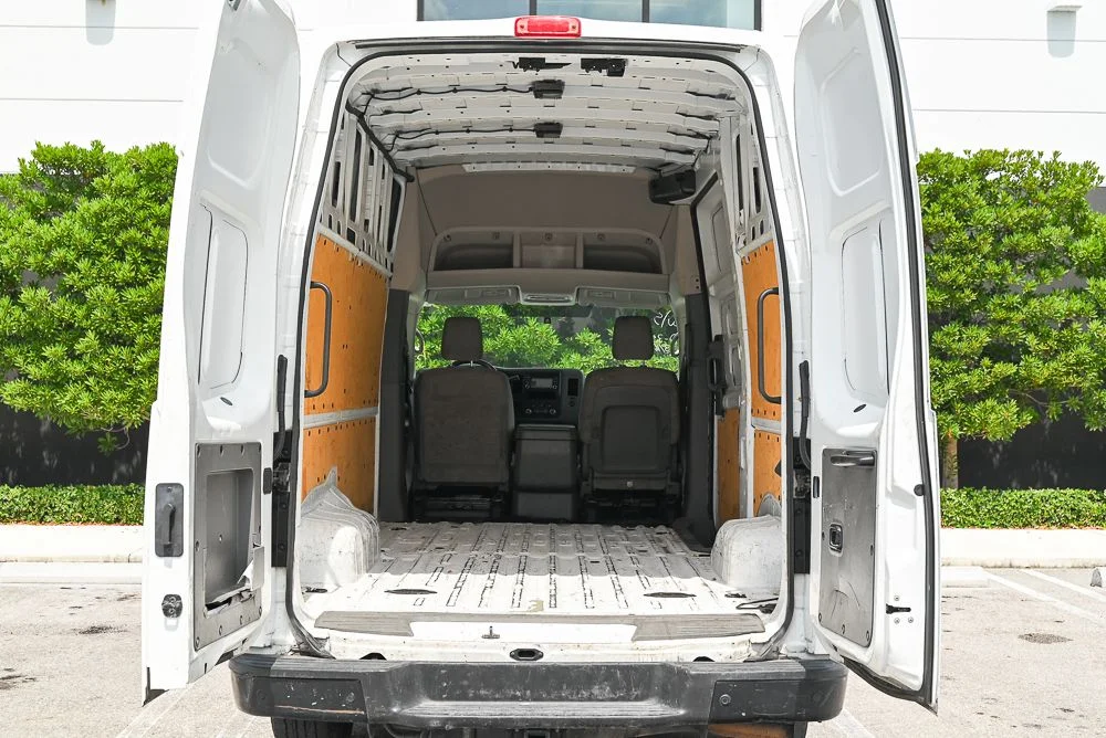 Used 2021 White Nissan SV image 6