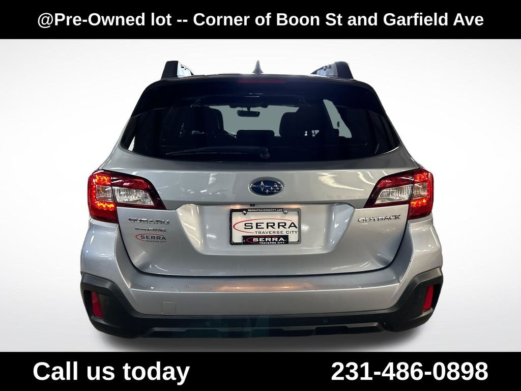 Used 2019 Silver Subaru 2.5i image 4