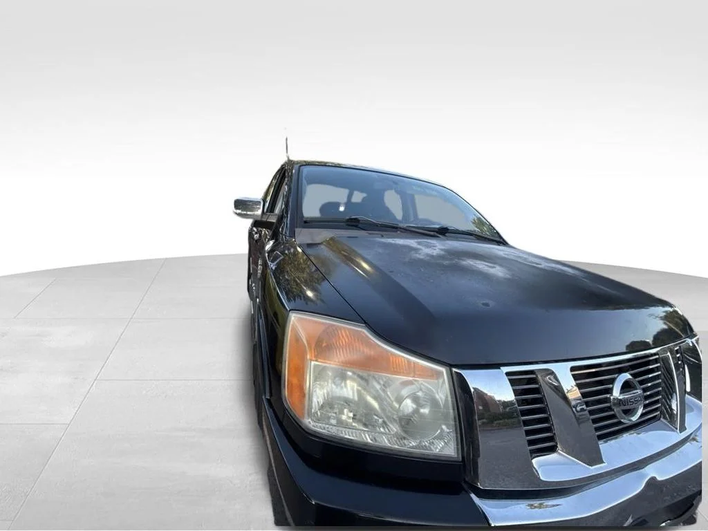 Used 2010 Black Nissan SE image 23