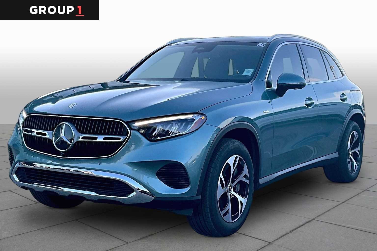 2025 Mercedes-Benz GLC Base