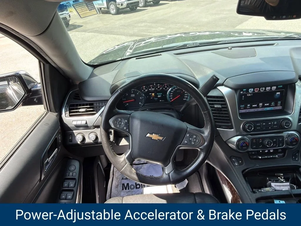 Certified Used 2019 BLACK Chevrolet Premier image 18