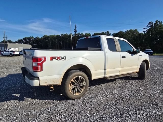Used 2020 White Ford XL image 5