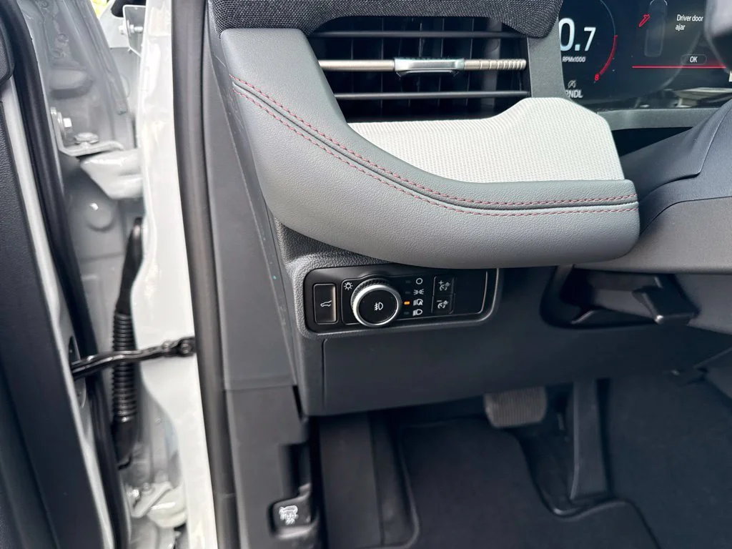 New 2027 White Ford Active image 17