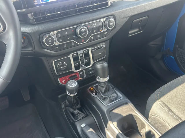 Used 2025 Blue Jeep Willys image 22