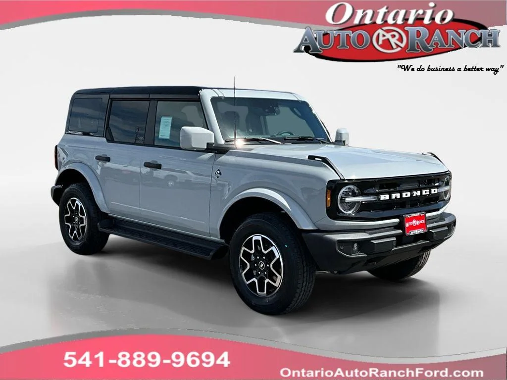 2026 Ford Bronco Outer Banks 4x4's photo