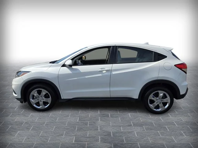 Used 2022 White Honda LX image 4