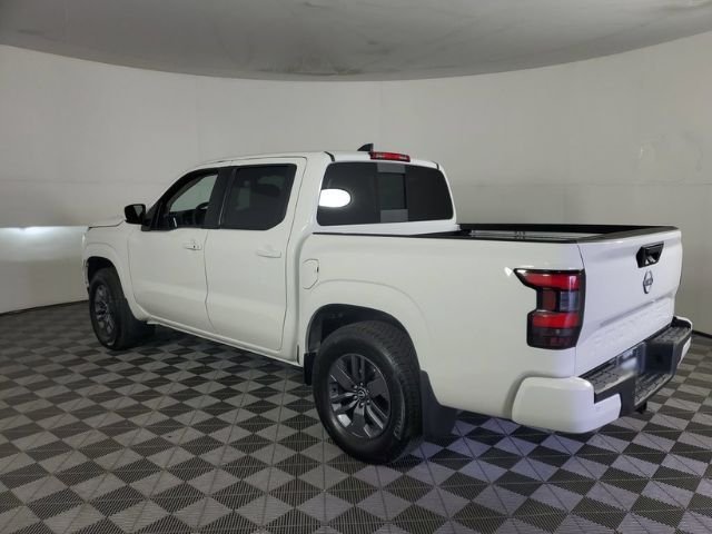 New 2026 Glacier White Nissan Crew Cab SV image 5
