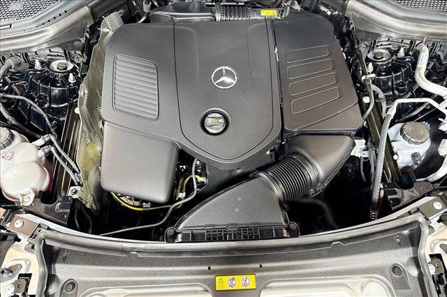 New 2026 Black Mercedes-Benz GLC 300 image 58