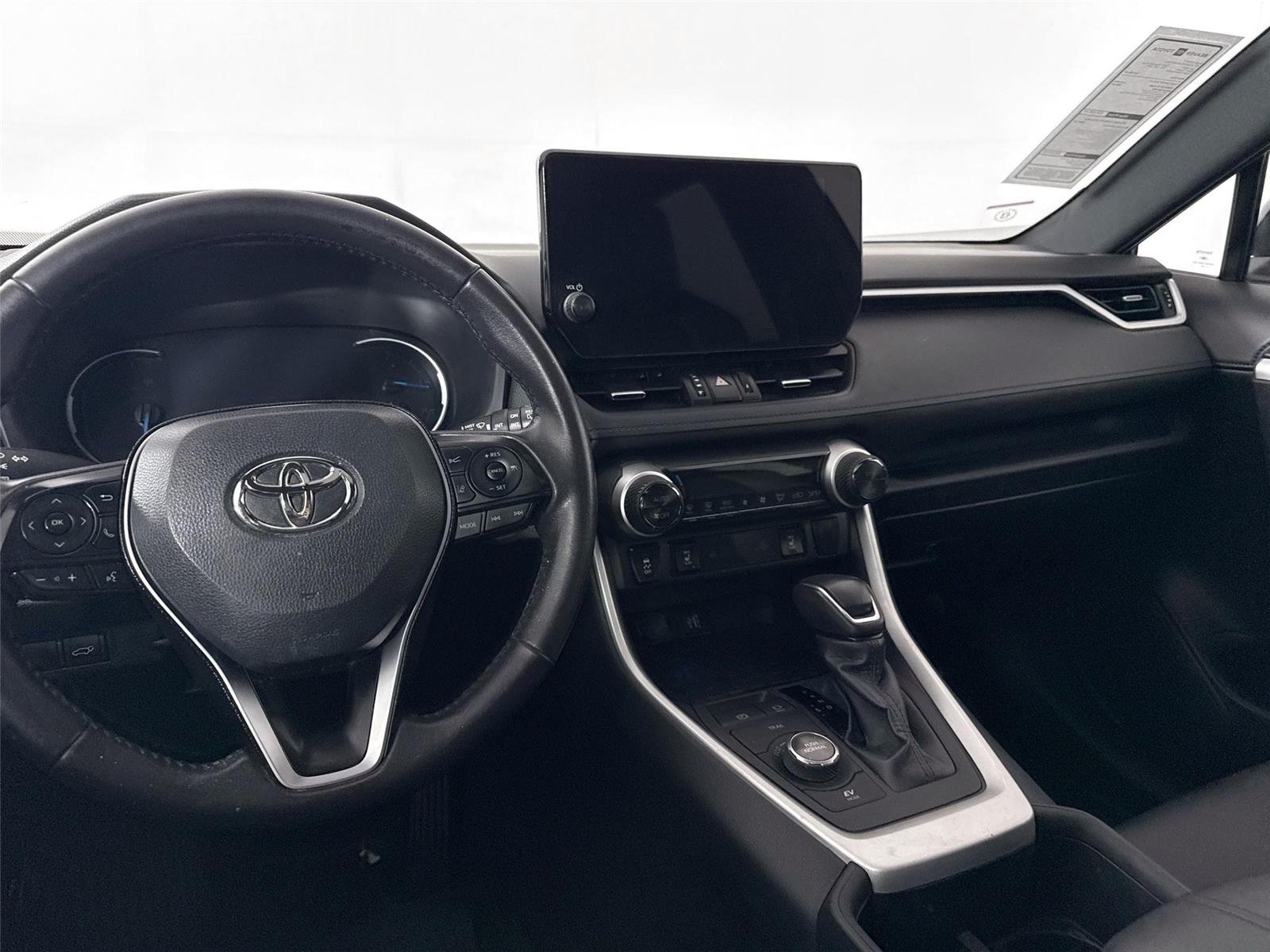 Used 2024 Magnetic Gray Metallic/Midnight Black Metallic Toyota Hybrid XSE image 33