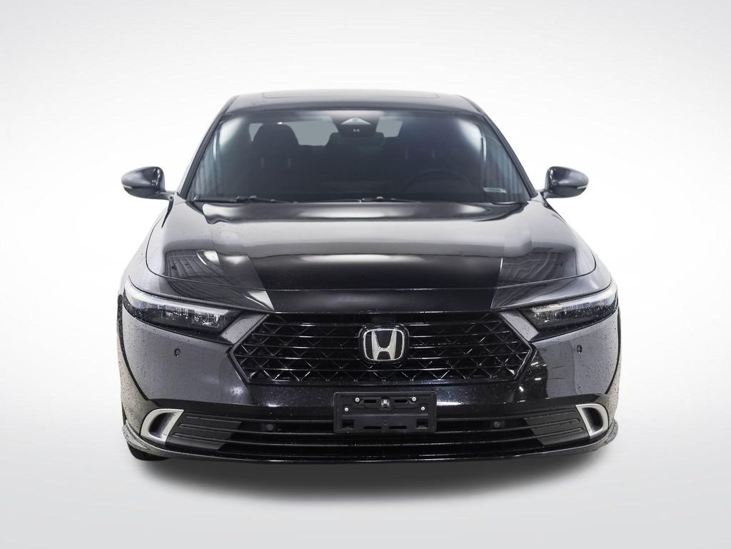 Used 2024 Crystal Black Pearl Honda Touring image 8