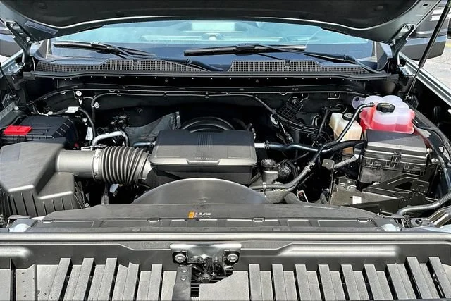 2026 Chevrolet Silverado 2500 HD Custom - Photo 12