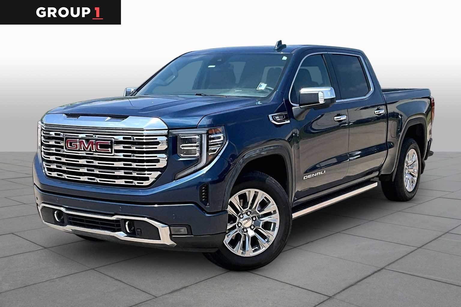 2023 GMC Sierra 4WD Crew Cab Short Box Denali's photo