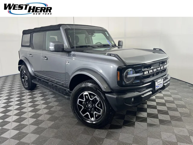2022 Ford Bronco Outer Banks