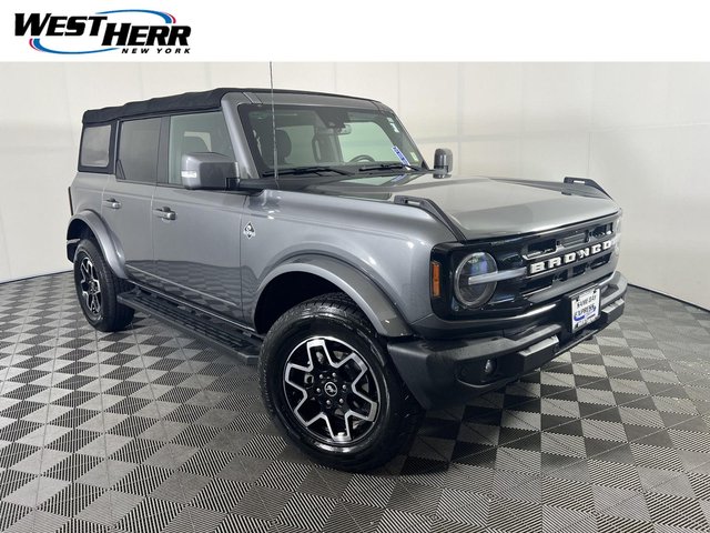 2022 Ford Bronco Outer Banks