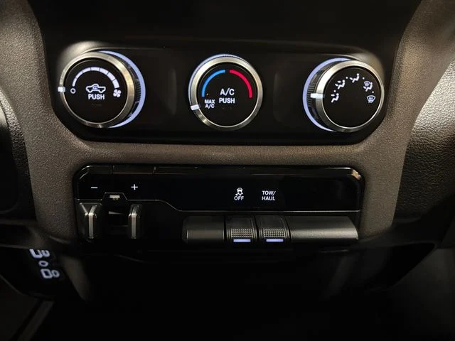 Used 2019 Red Ram Tradesman image 21