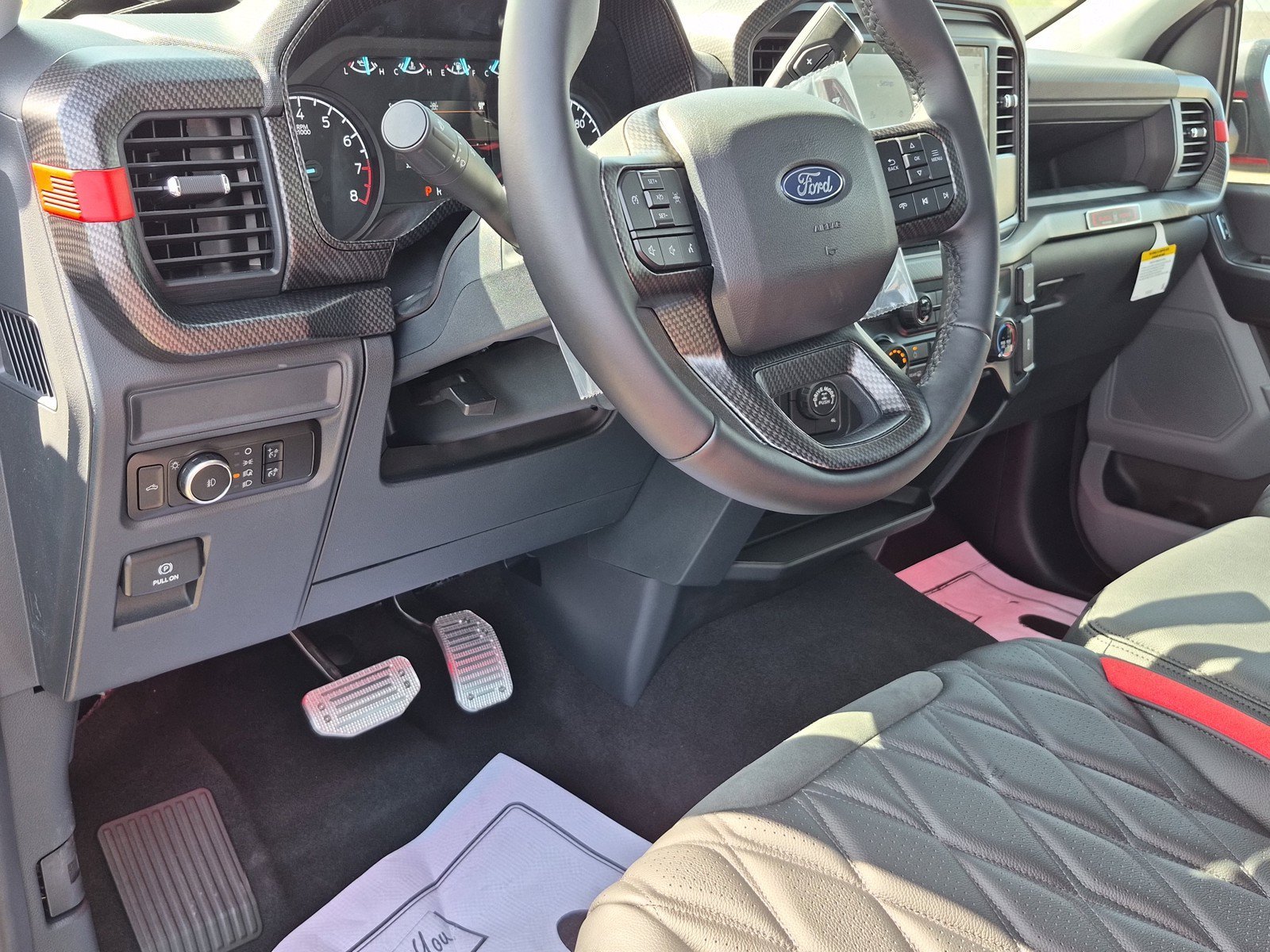 New 2026 Carbonized Gray Metallic Ford XL image 21