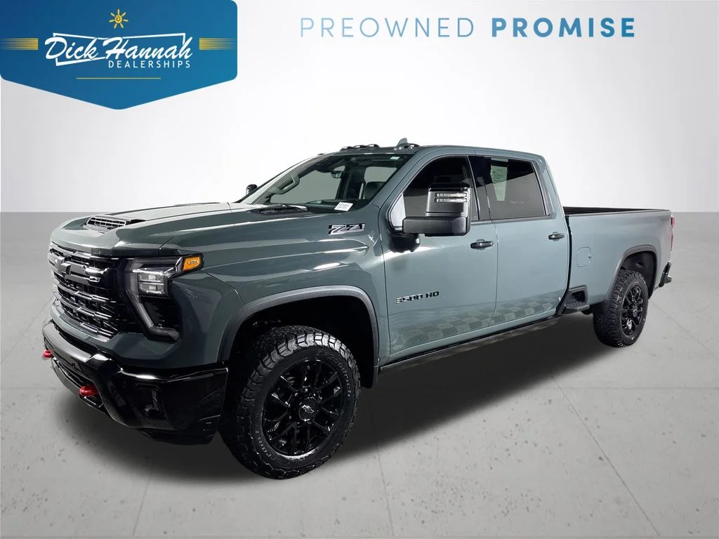 2026 Chevrolet Silverado HD LTZ 4WD Crew Cab Standard Box SRW's photo